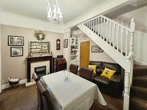 Dining Room- click for photo gallery